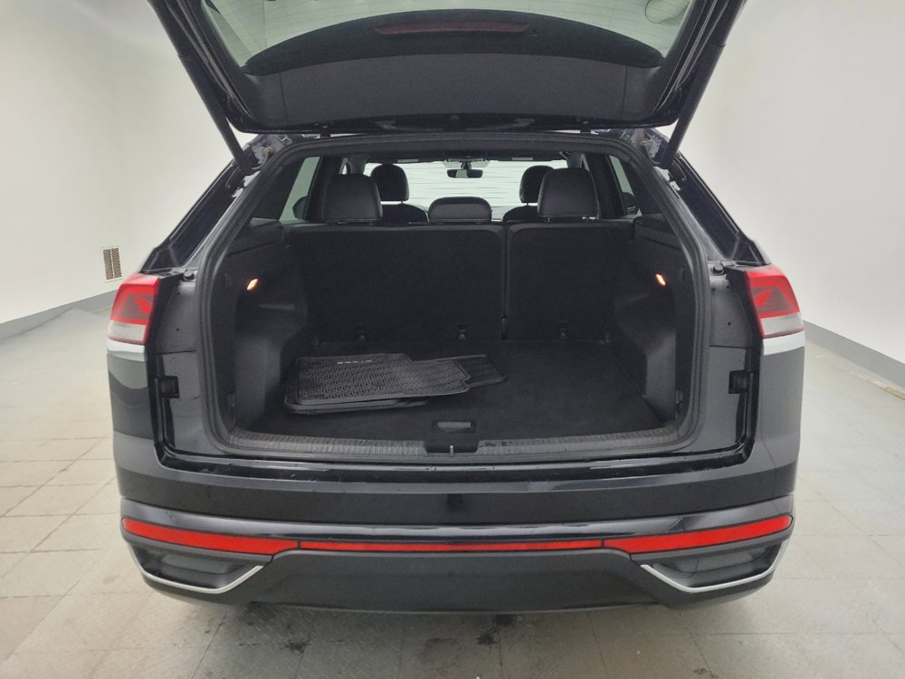 Used 2021 Volkswagen Atlas Cross Sport SE image 29