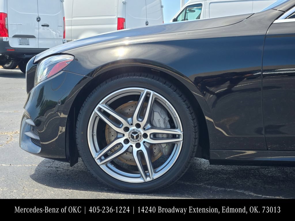 Used 2018 Mercedes-Benz E 300 4MATIC image 6