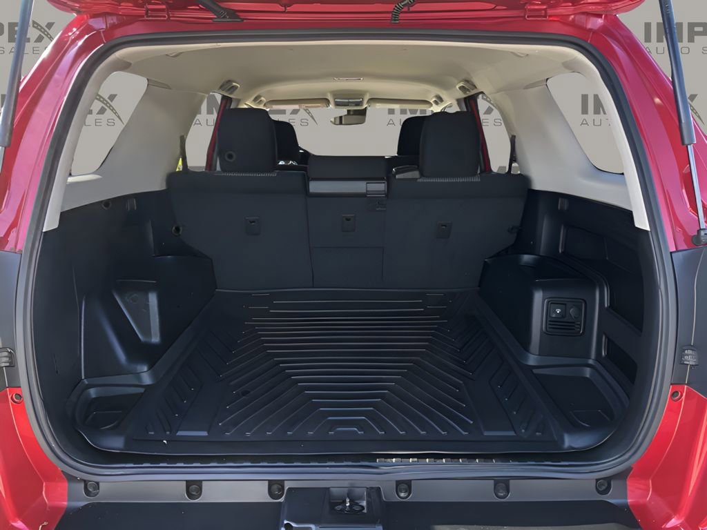 Used 2023 Toyota 4Runner SR5 image 26