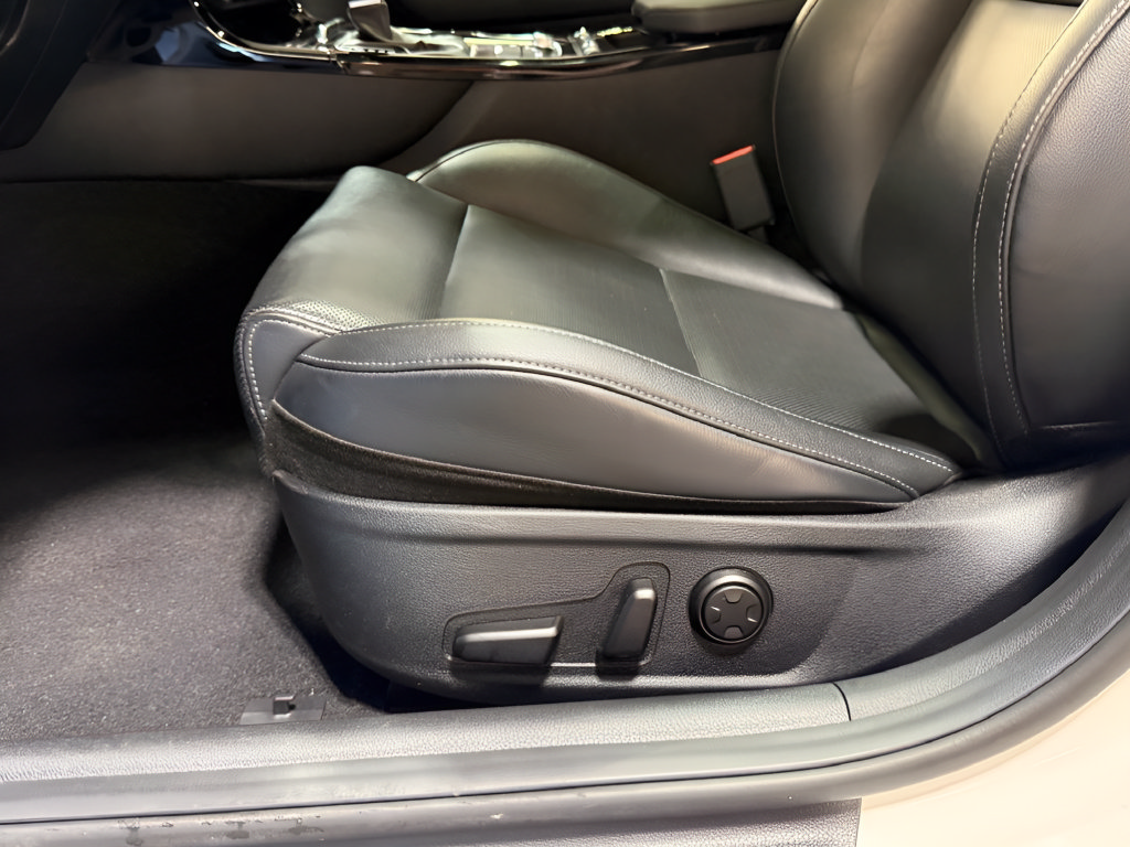 Used 2022 Kia Stinger GT-Line RWD image 30