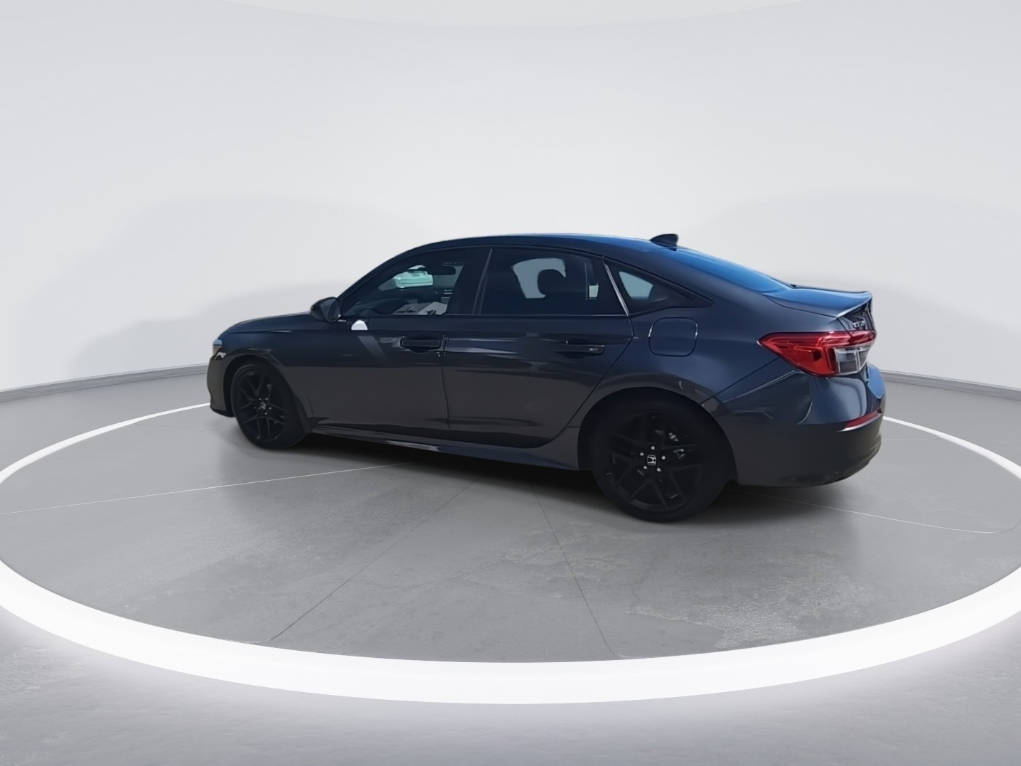 Used 2024 Honda Civic Sport image 2