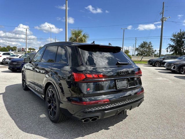 New 2026 Audi SQ7 Prestige image 4