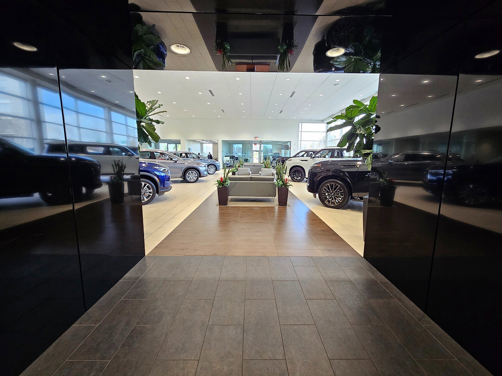 Used 2024 Hyundai Palisade Calligraphy image 14