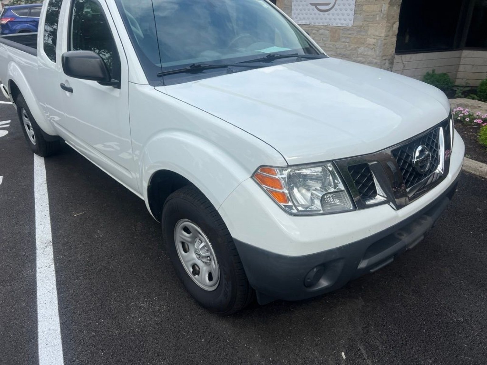 Used 2018 Nissan Frontier S RWD image 6