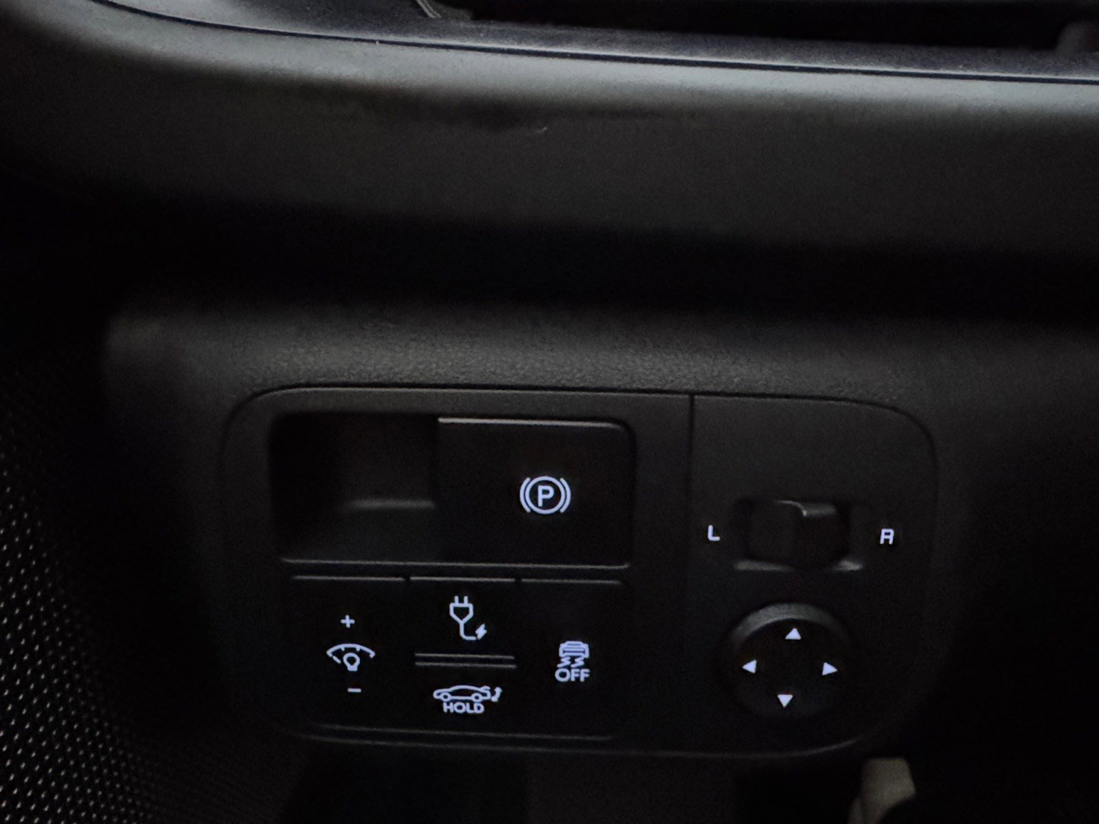 Certified 2025 Hyundai Ioniq 6 SE image 19