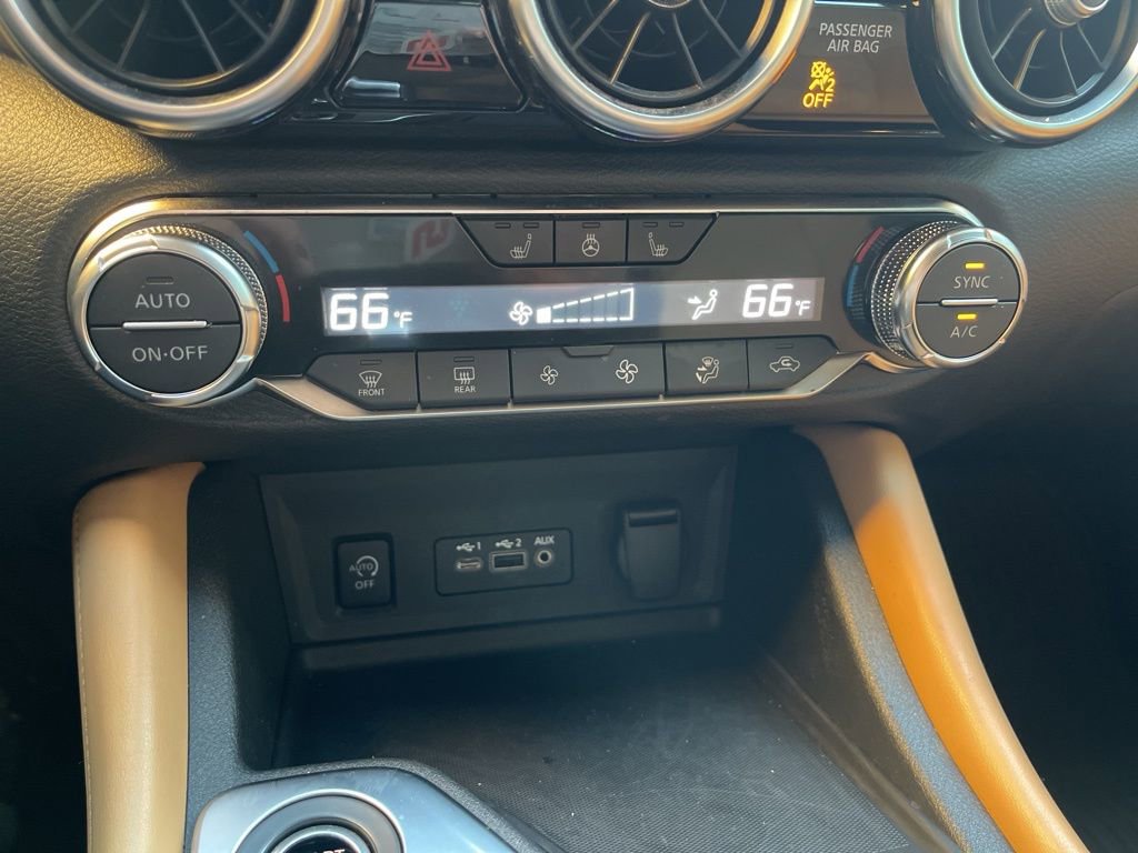 Used 2024 Nissan Sentra SV w/ SV Premium Package image 22