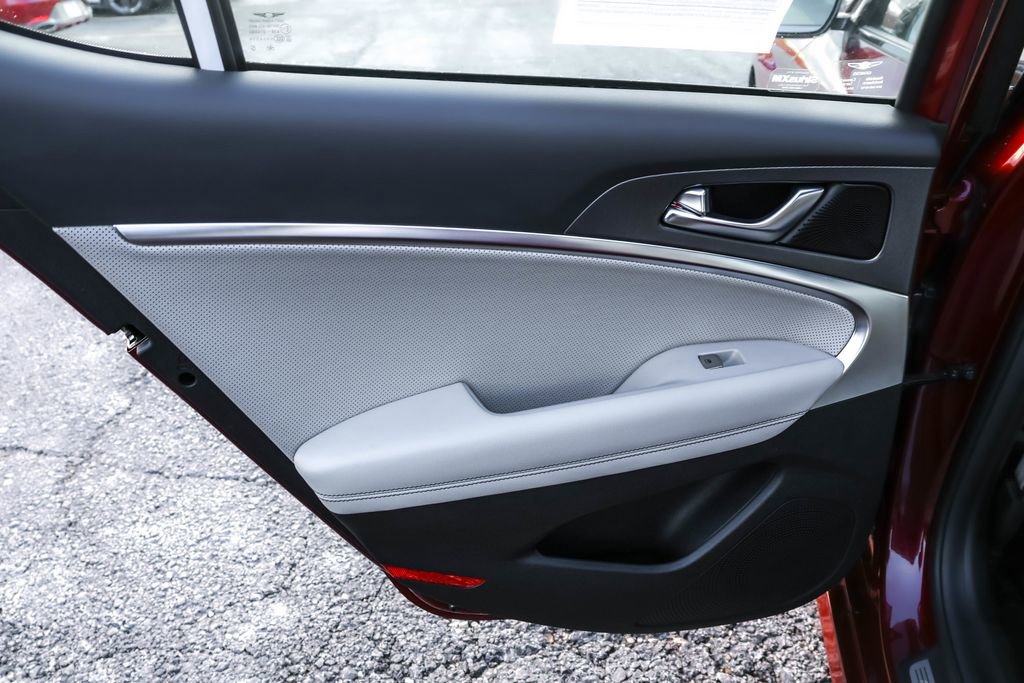 Used 2026 Genesis G70 3.3T Sport Prestige image 31