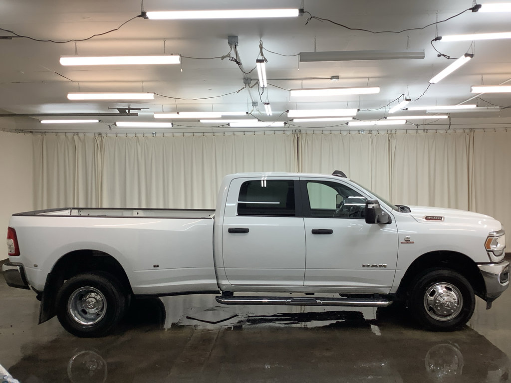 Used 2024 RAM 3500 Big Horn image 5