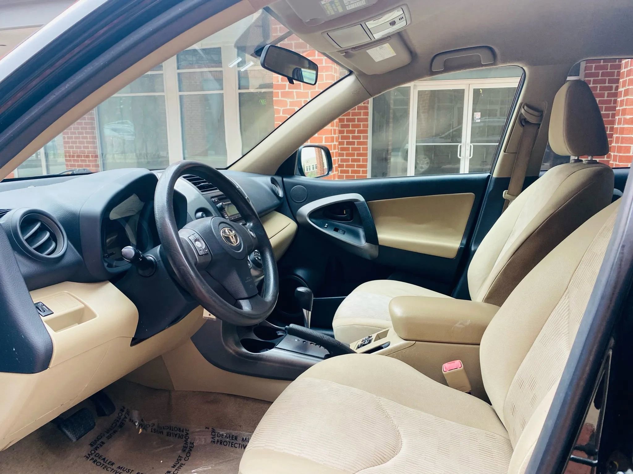 Used 2012 Toyota RAV4 4WD w/ Value Pkg image 7