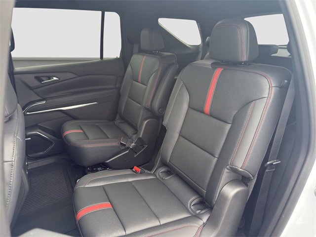 New 2026 Chevrolet Traverse RS image 13