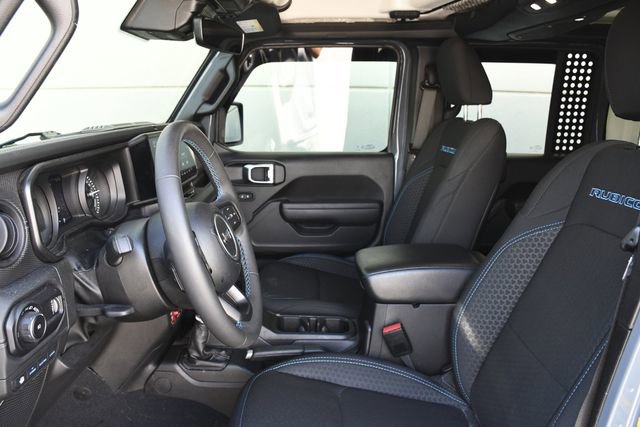 Used 2024 Jeep Wrangler Unlimited Rubicon 4xe w/ Technology Group image 21