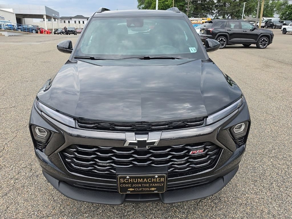 Used 2024 Chevrolet TrailBlazer RS w/ Convenience Package AWD/4WD image 8
