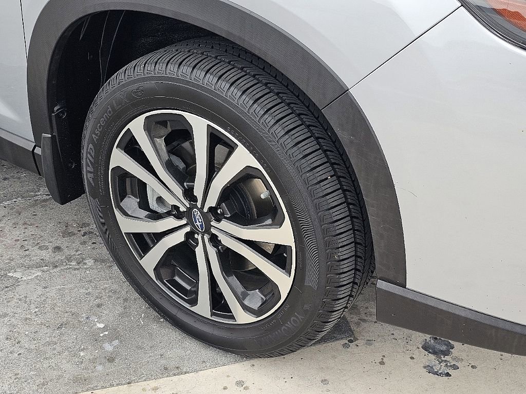 Used 2020 Subaru Forester Limited w/ Popular Package #3 image 8