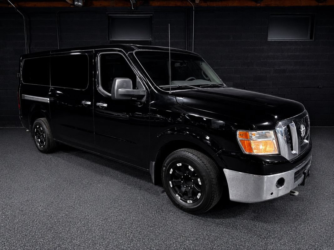 Used 2014 Nissan NV 3500 SL w/ Technology Package RWD image 7