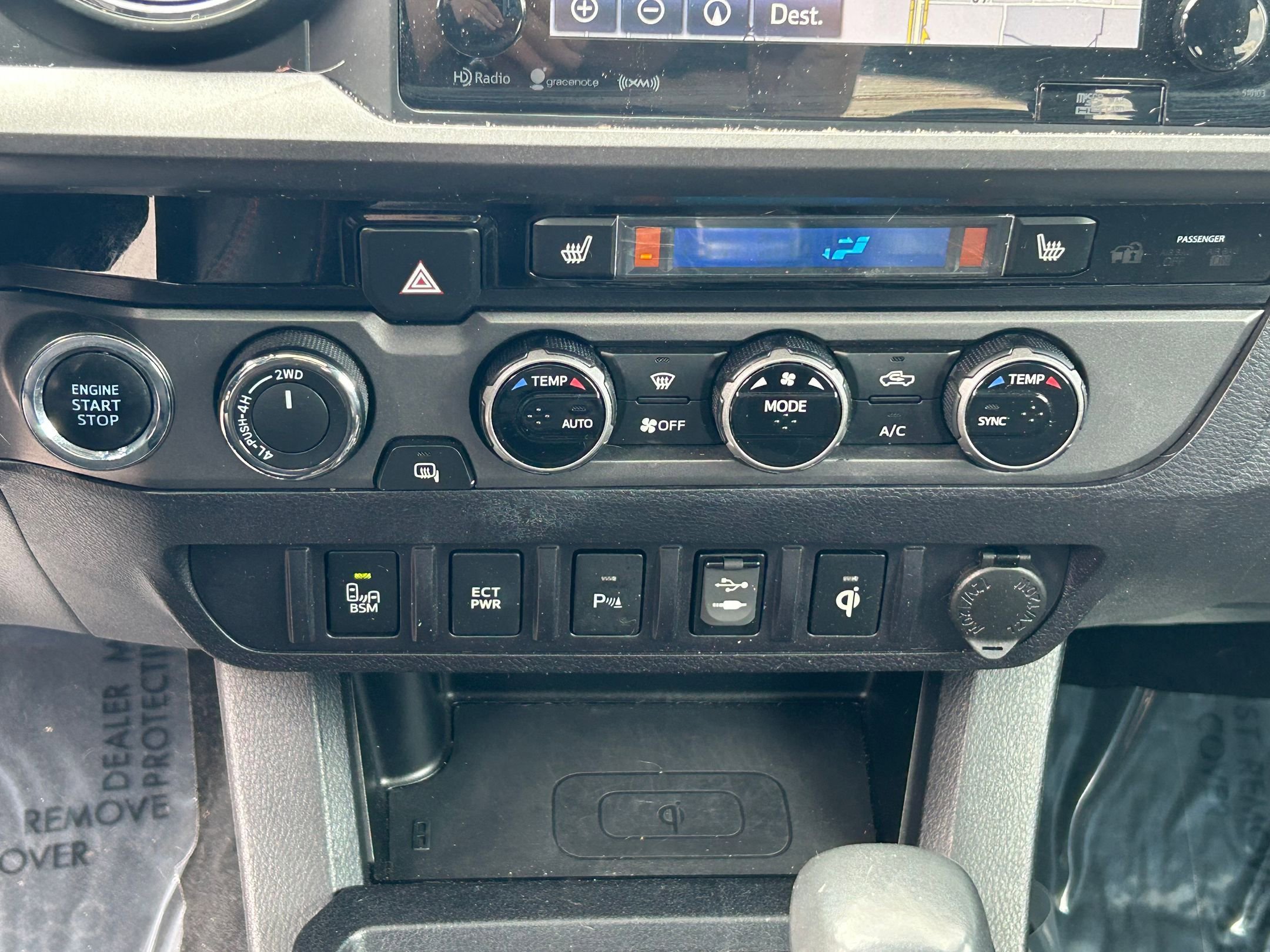 Used 2017 Toyota Tacoma TRD Sport w/ Premium & Technology Package AWD/4WD image 23
