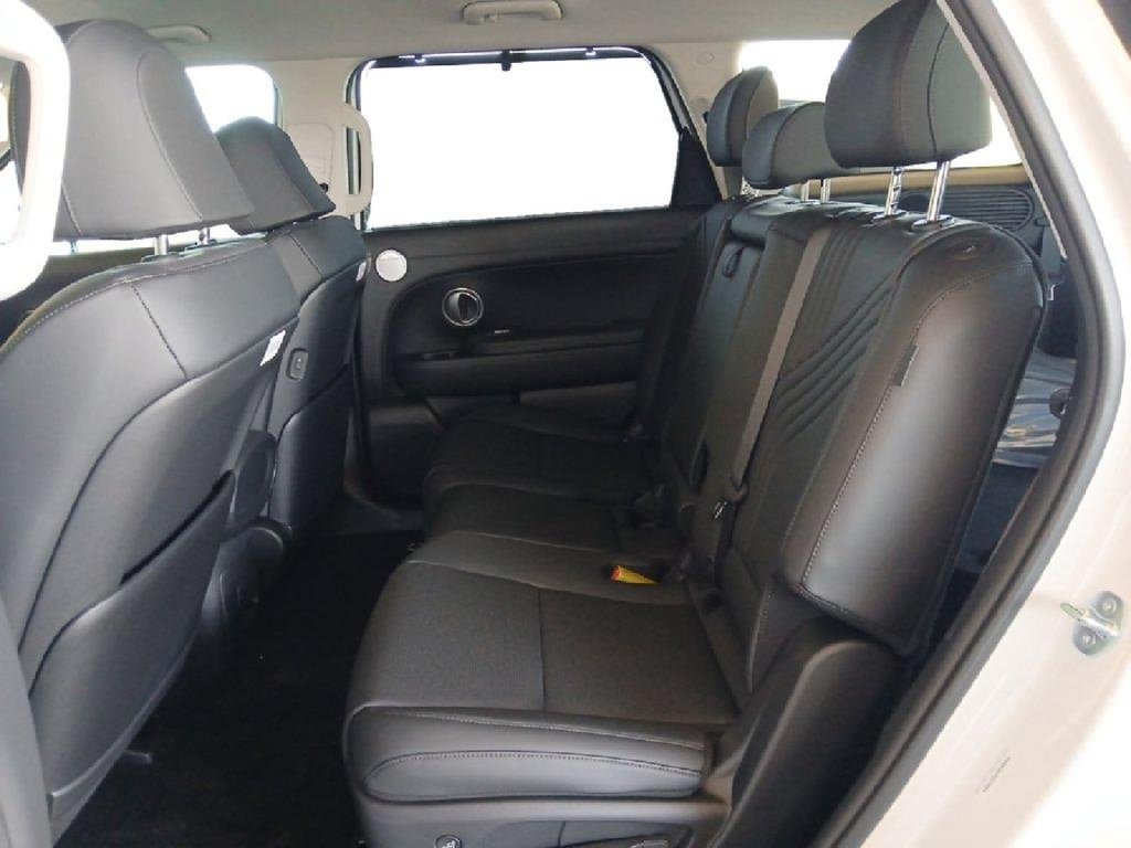 New 2026 Hyundai Palisade FWD Hybrid image 13