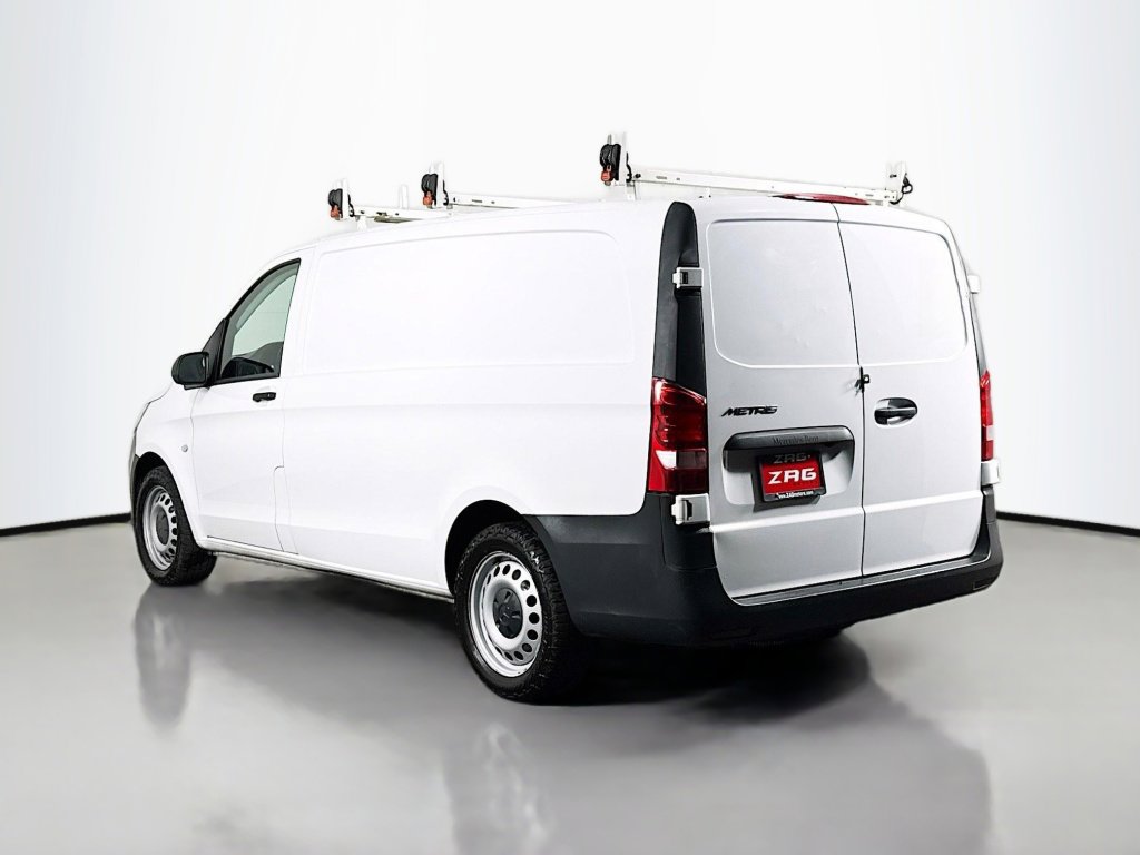 Used 2018 Mercedes-Benz Metris image 3