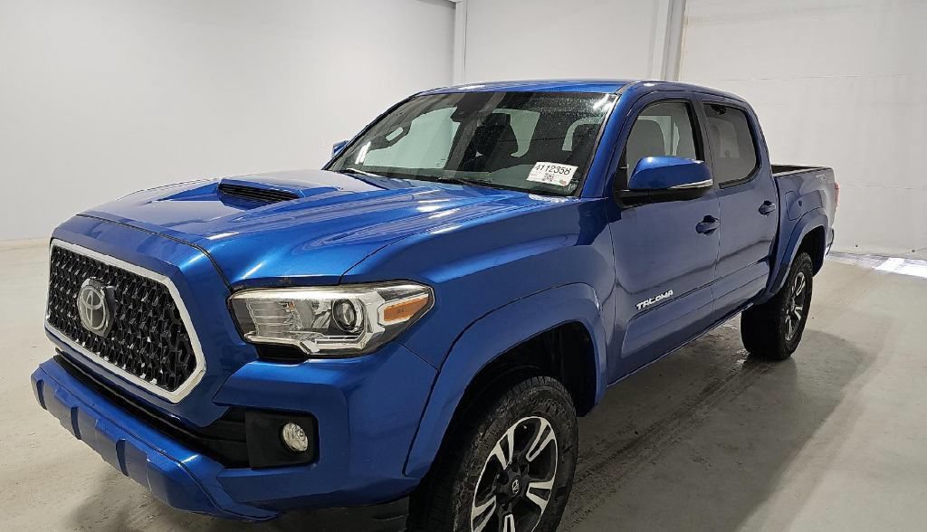 Used 2018 Toyota Tacoma TRD Sport w/ Technology Package AWD/4WD image 1