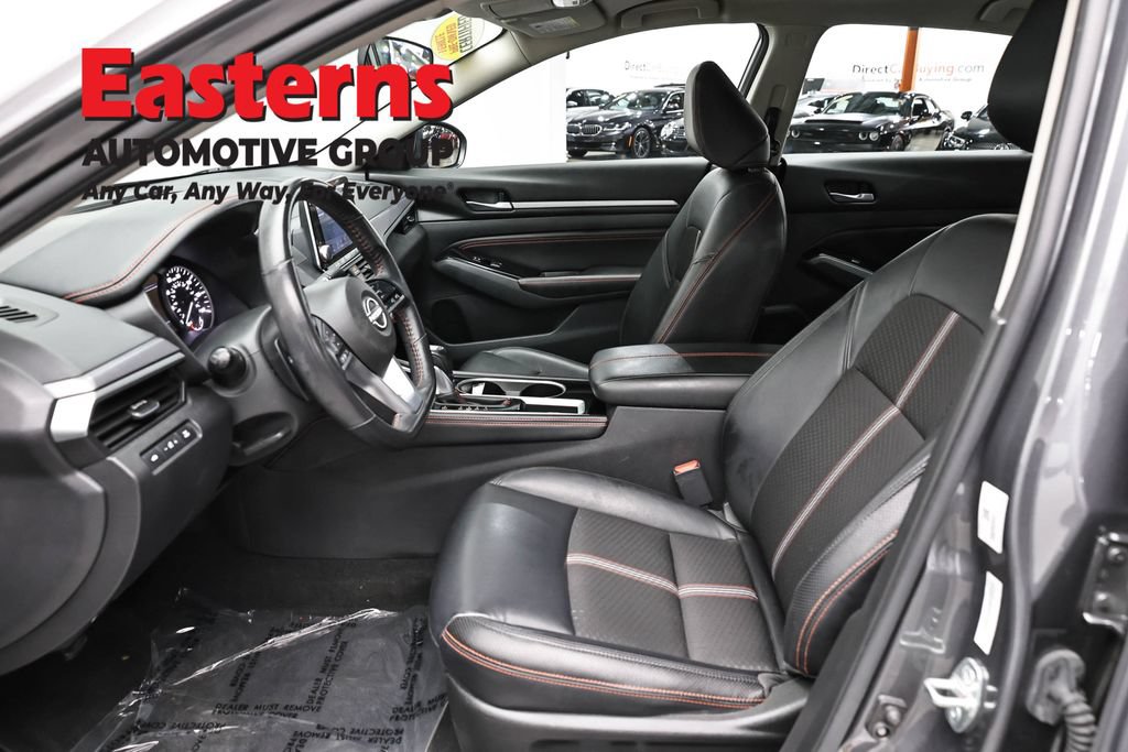 Used 2023 Nissan Altima 2.5 SR FWD image 14