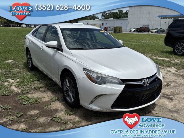 Used 2017 Toyota Camry SE FWD video 1