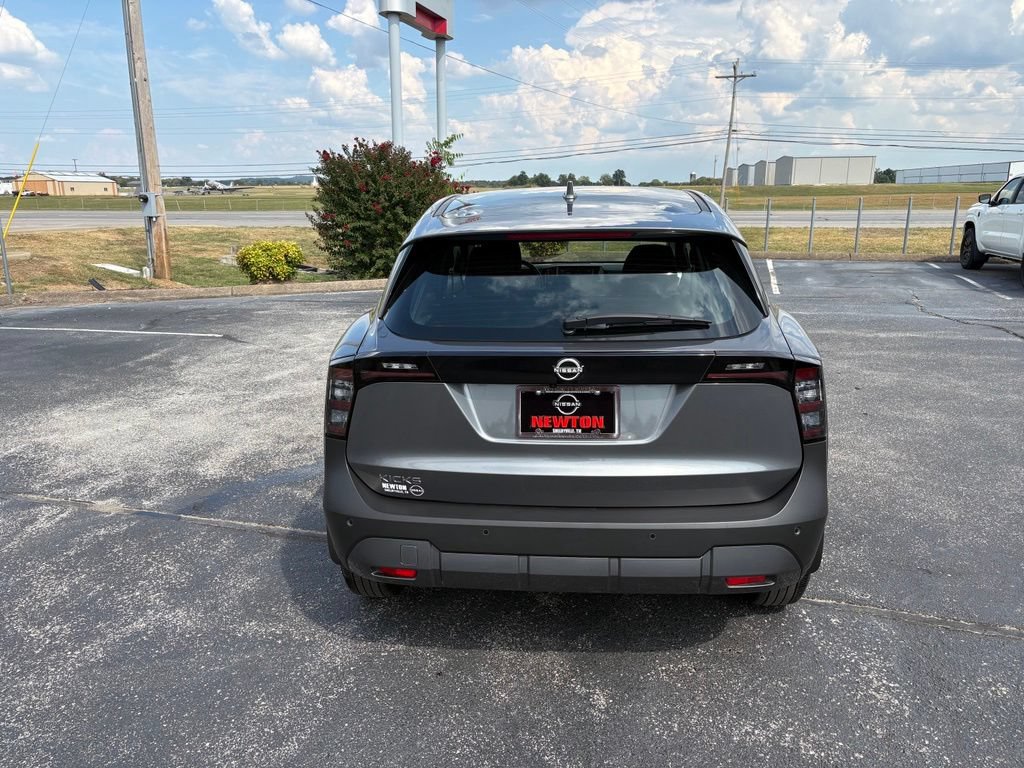 Used 2025 Nissan Kicks S FWD image 29