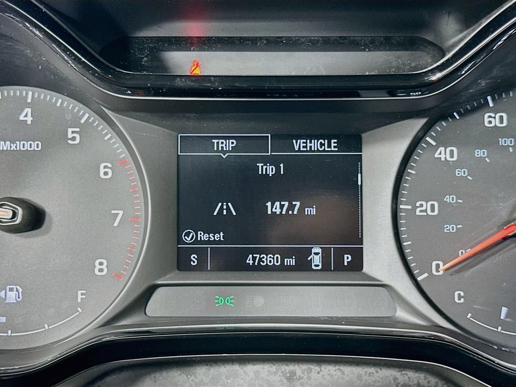 Used 2024 Chevrolet Trax LS w/ LS Convenience Package FWD image 12