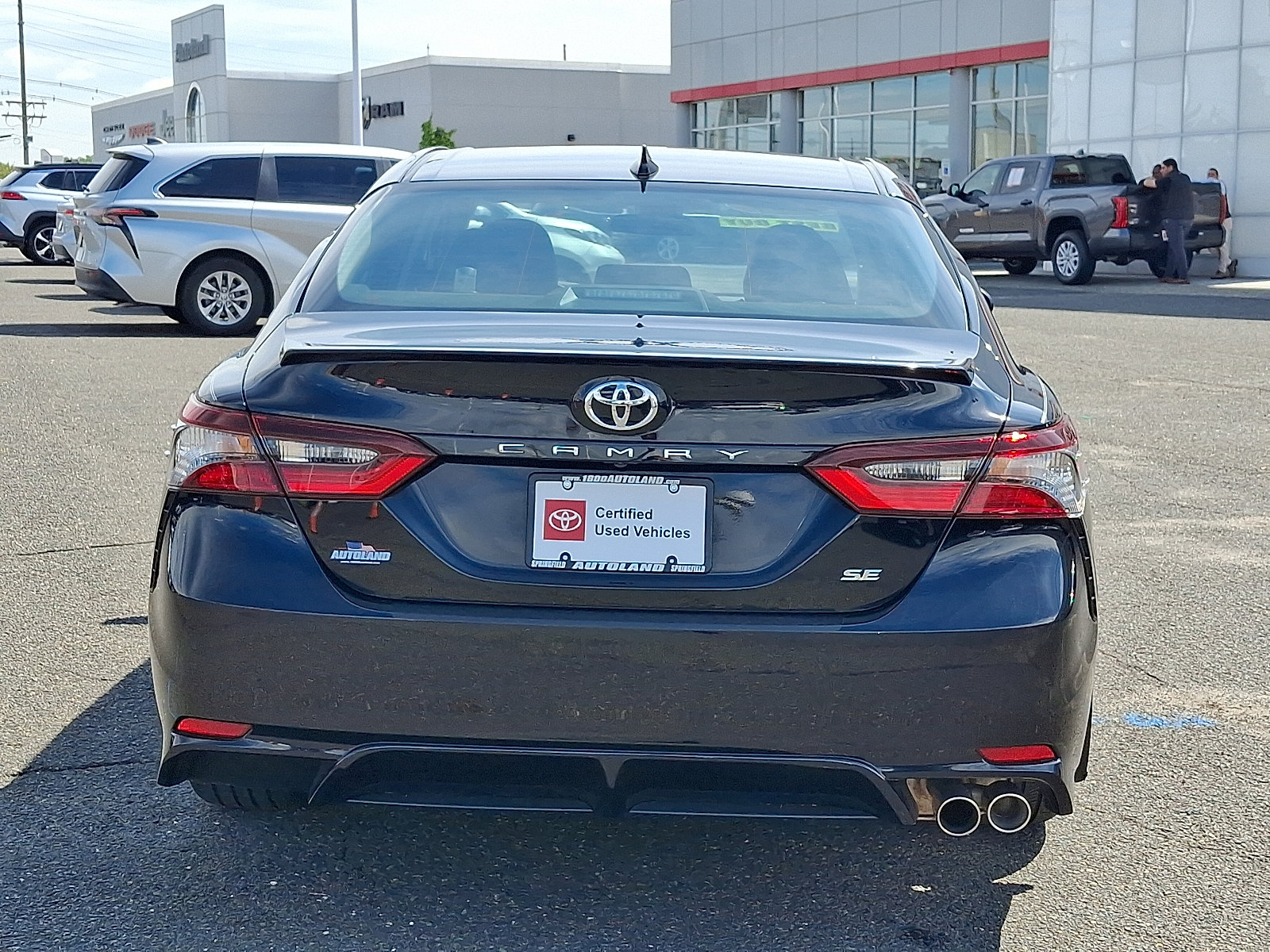 Certified 2024 Toyota Camry SE w/ Cold Weather Package FWD image 6