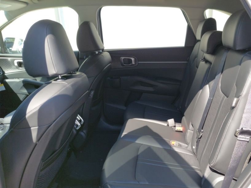 New 2026 Kia Sorento EX image 19