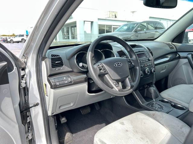 Used 2013 Kia Sorento LX image 22