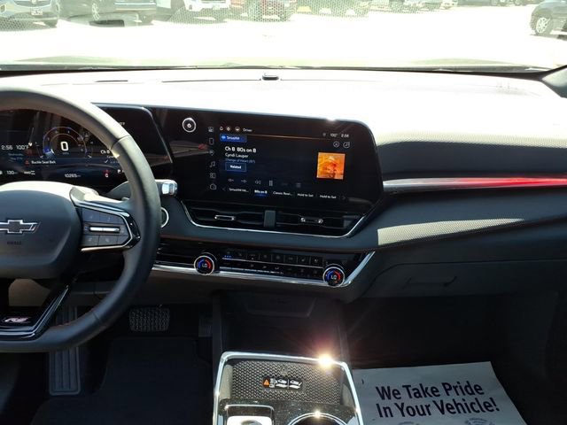 Used 2025 Chevrolet Equinox RS w/ Safety and Technology Package AWD/4WD image 13