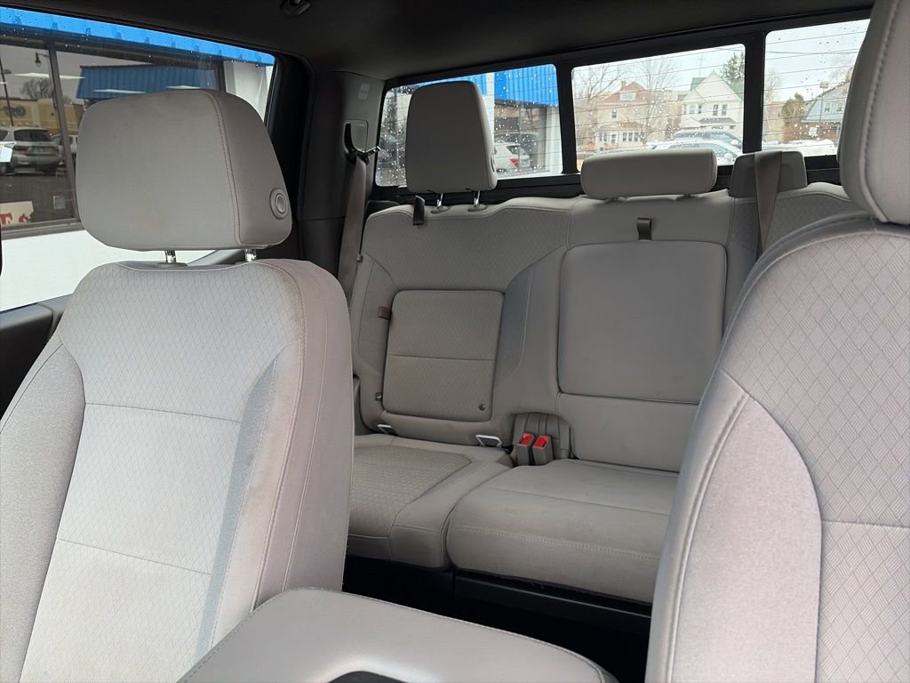 Used 2019 Chevrolet Silverado 1500 LT w/ Texas Edition image 29