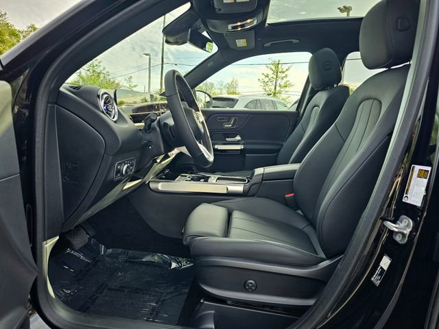 New 2026 Mercedes-Benz GLB 250 4MATIC image 16
