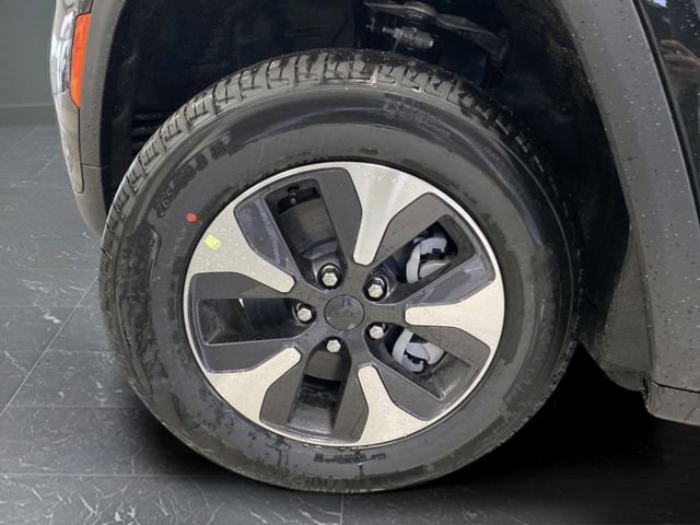 New 2024 Jeep Grand Cherokee Limited 4xe image 38