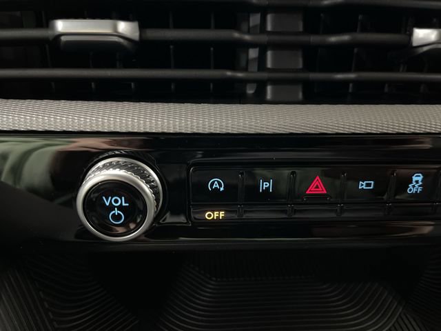 Used 2026 Ford Explorer Active w/ Active Comfort Package image 33