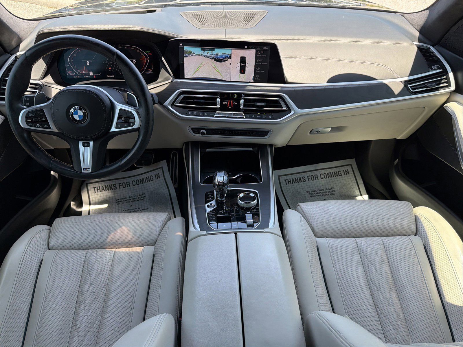 Used 2022 BMW X7 xDrive40i w/ M Sport Package AWD/4WD image 14