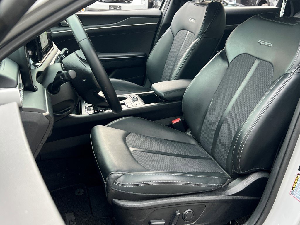 Used 2022 Kia K5 GT-Line image 14