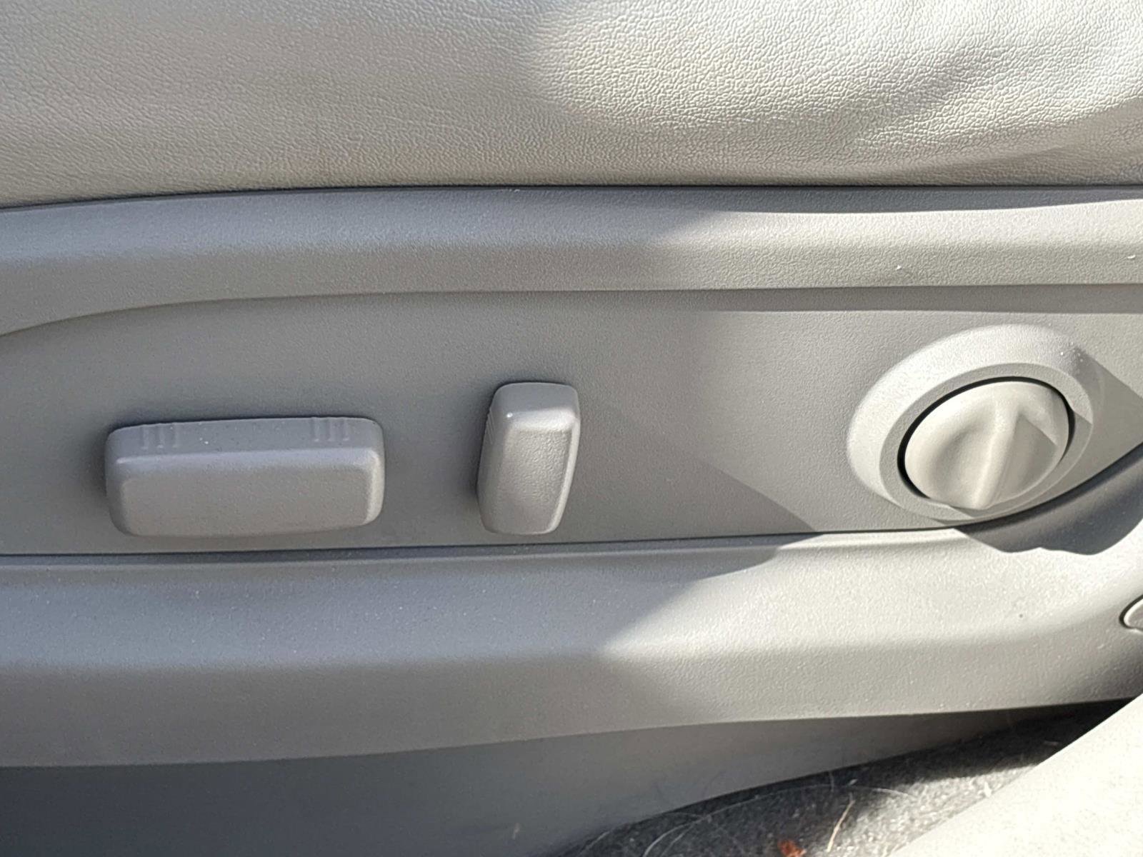 Used 2016 Buick Enclave Premium w/ Experience Buick Package image 17