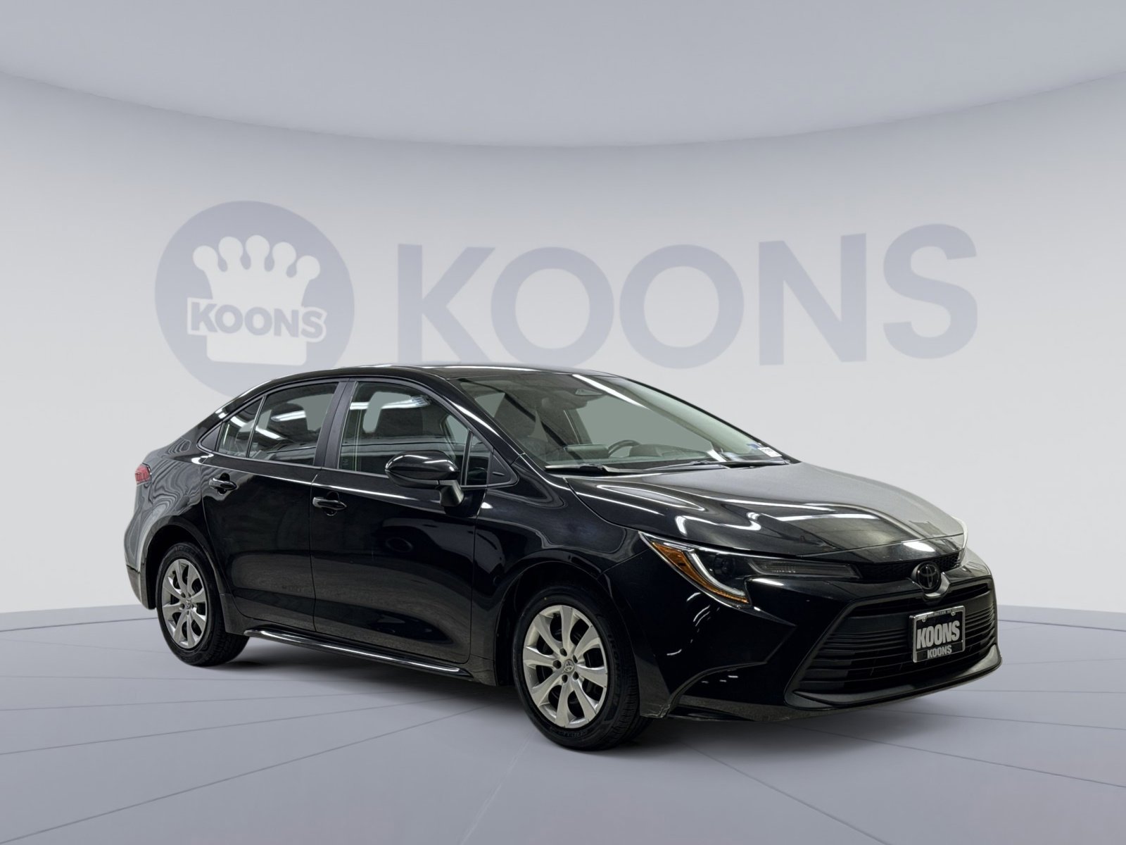 Used 2023 Toyota Corolla LE image 14