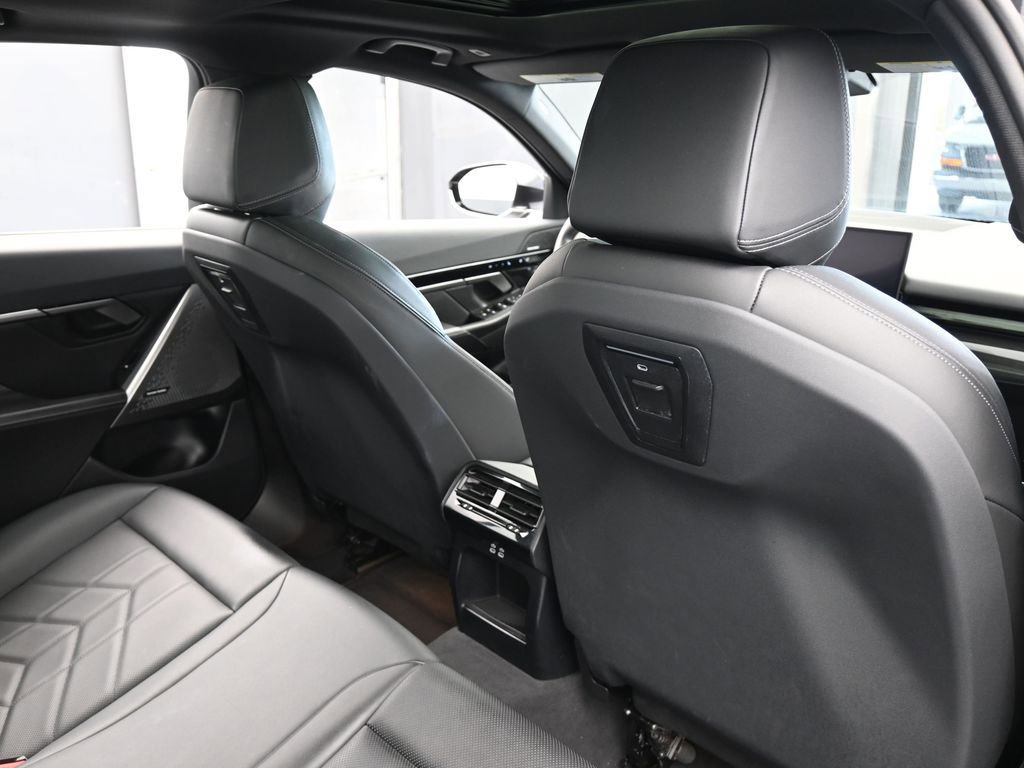 Used 2024 BMW 530i xDrive image 47