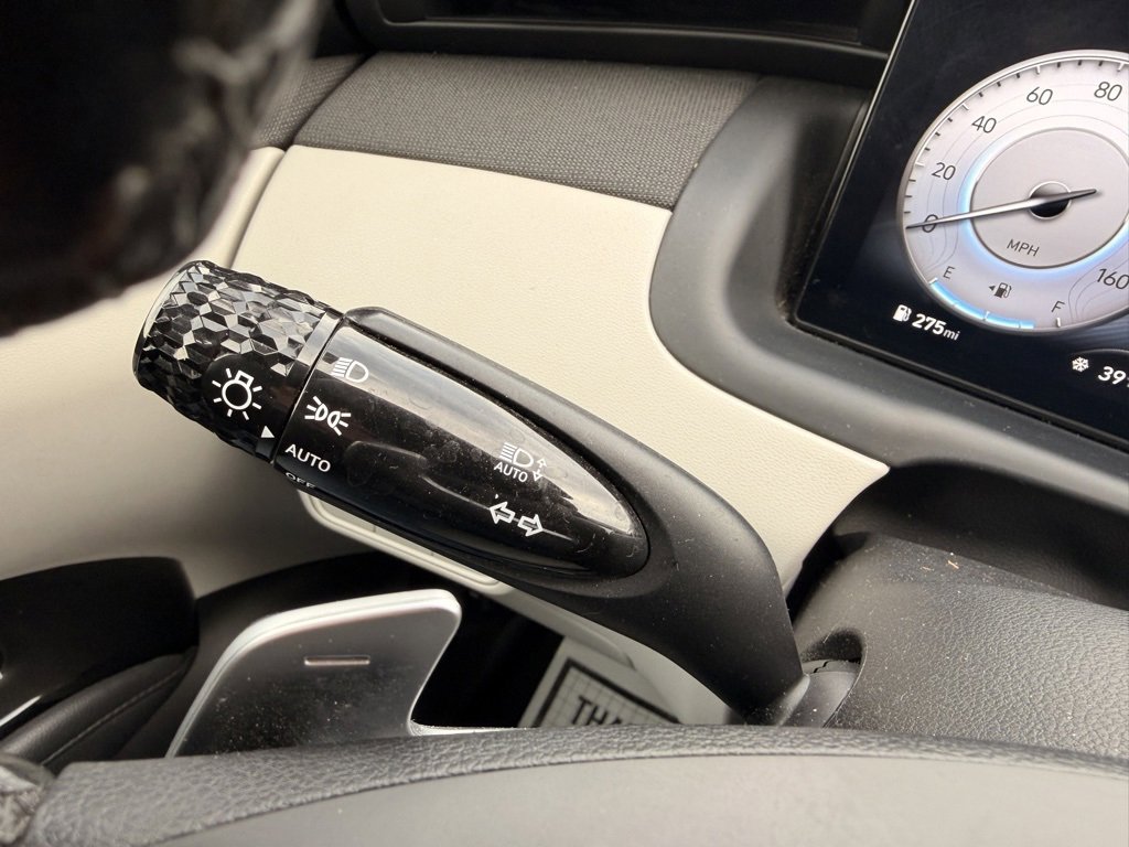 Used 2023 Hyundai Tucson Limited image 14