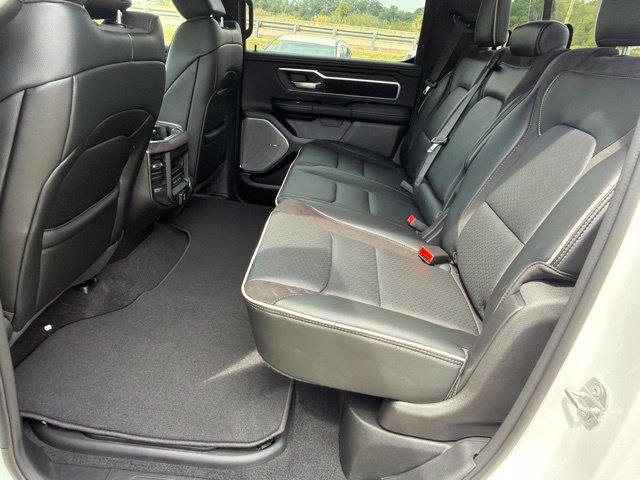 New 2027 RAM 1500 Laramie AWD/4WD image 26