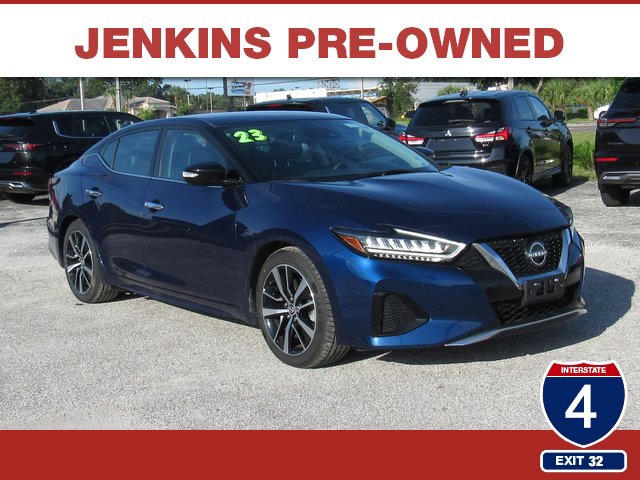 Used 2023 Nissan Maxima SV w/ Floor Mat Group