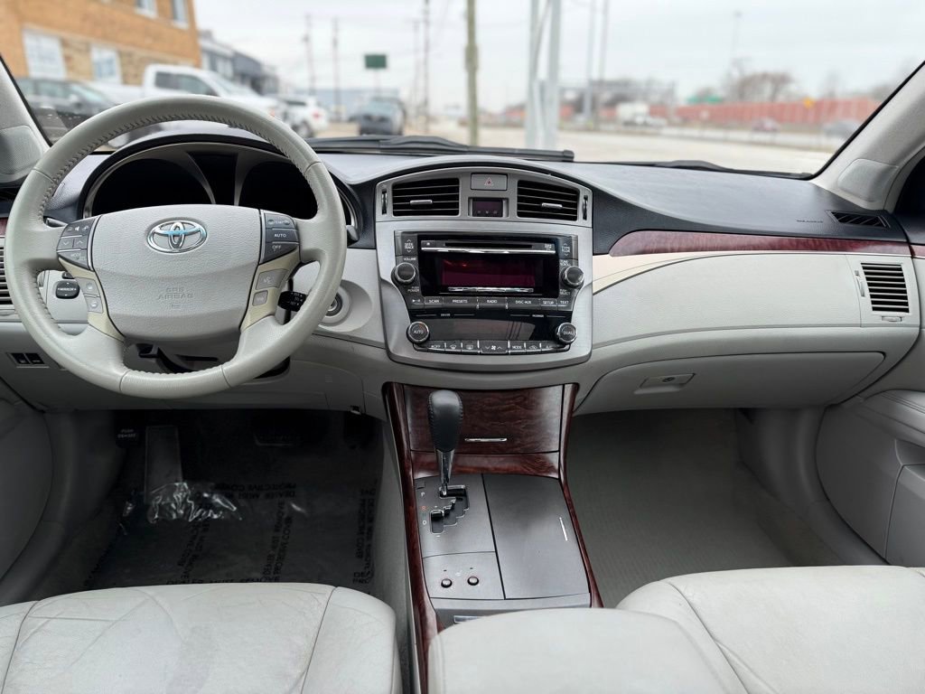Used 2011 Toyota Avalon image 24