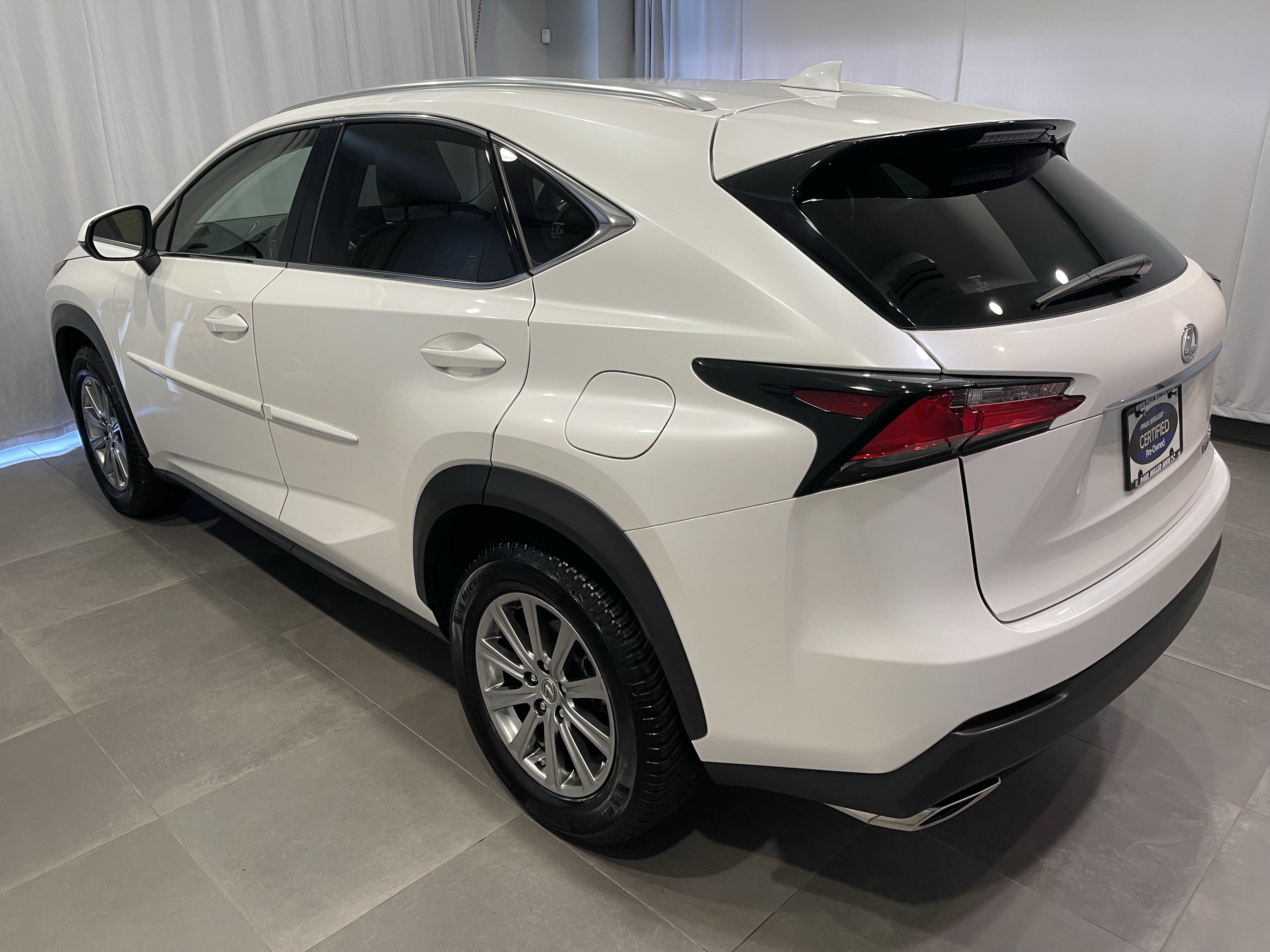 Used 2017 Lexus NX 200t AWD image 4