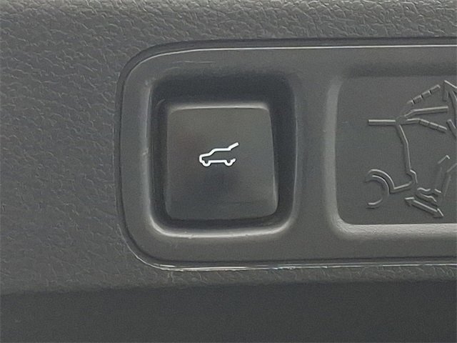 Used 2023 Ford Expedition Max Limited image 32