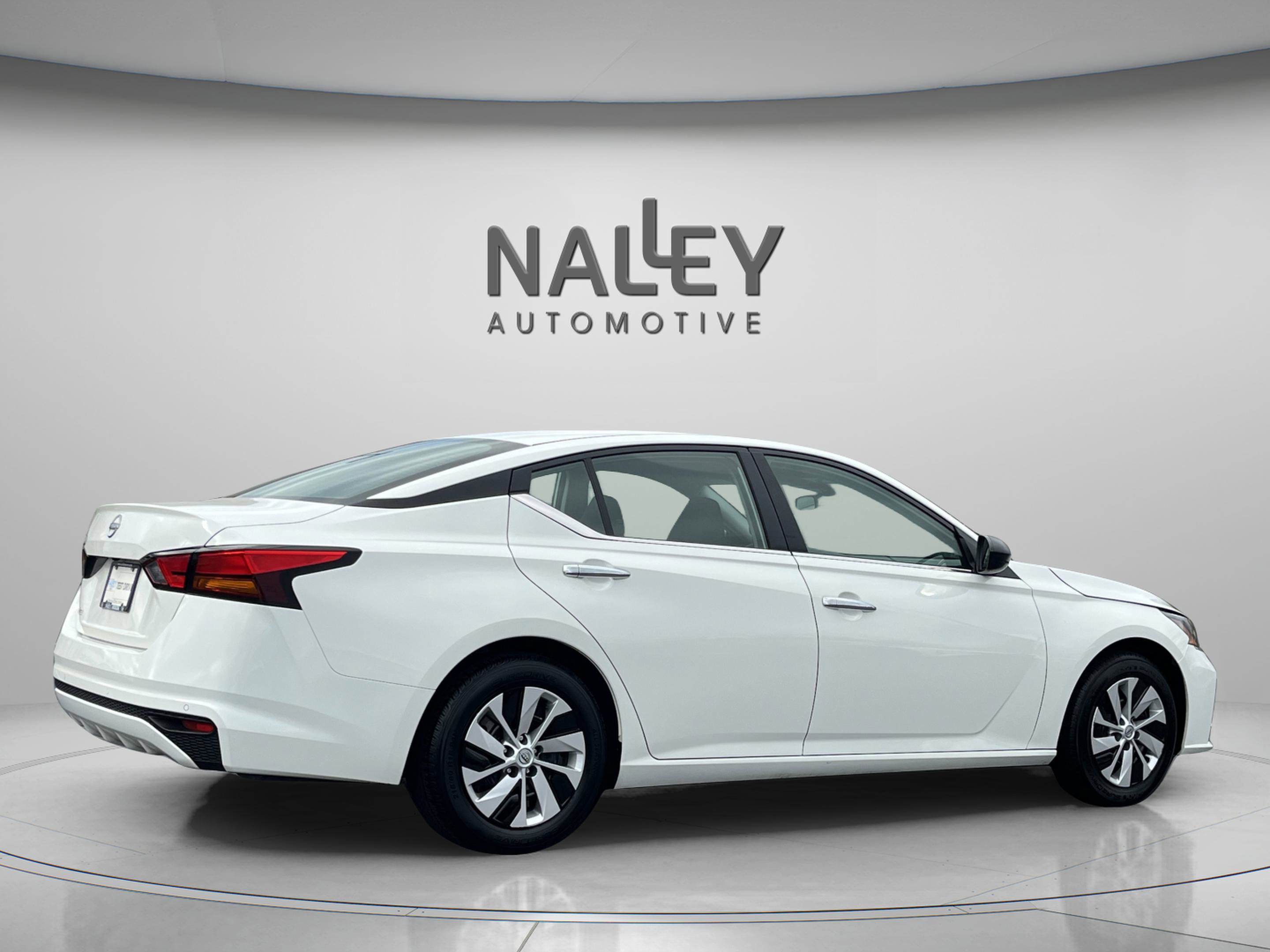 Used 2024 Nissan Altima 2.5 S image 21