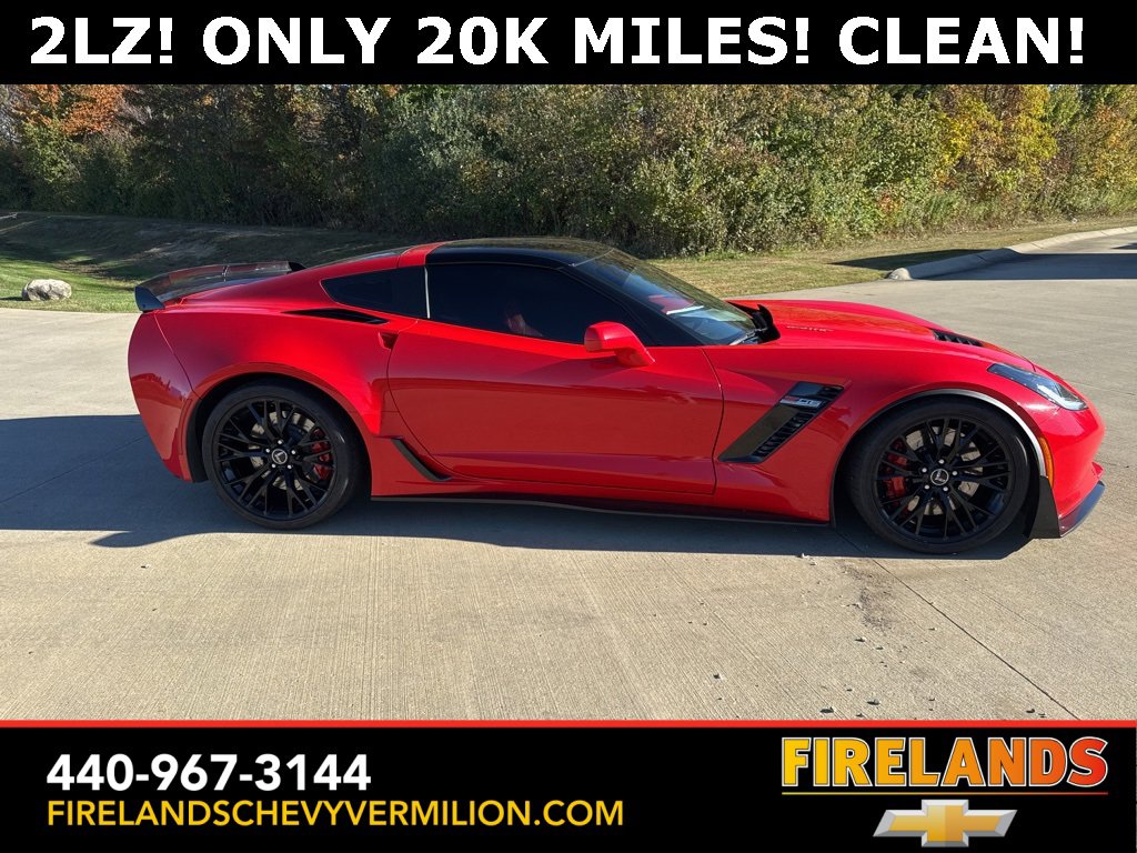 Used 2015 Chevrolet Corvette Z06 w/ 2LZ Preferred Equipment Group image 8