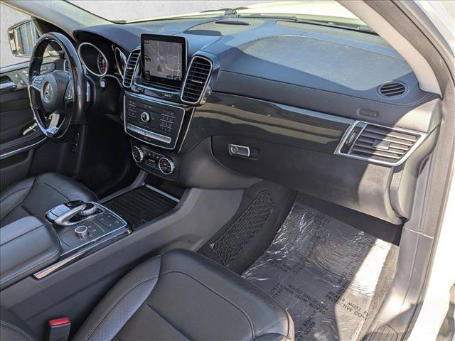Used 2018 Mercedes-Benz GLS 550 4MATIC image 26