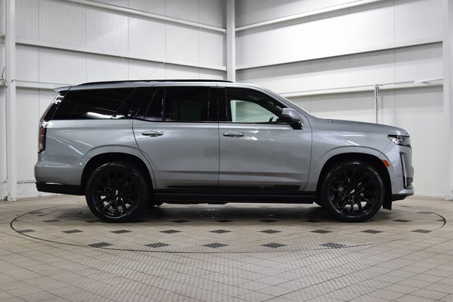 Used 2023 Cadillac Escalade Sport w/ LPO, ONYX Package image 9