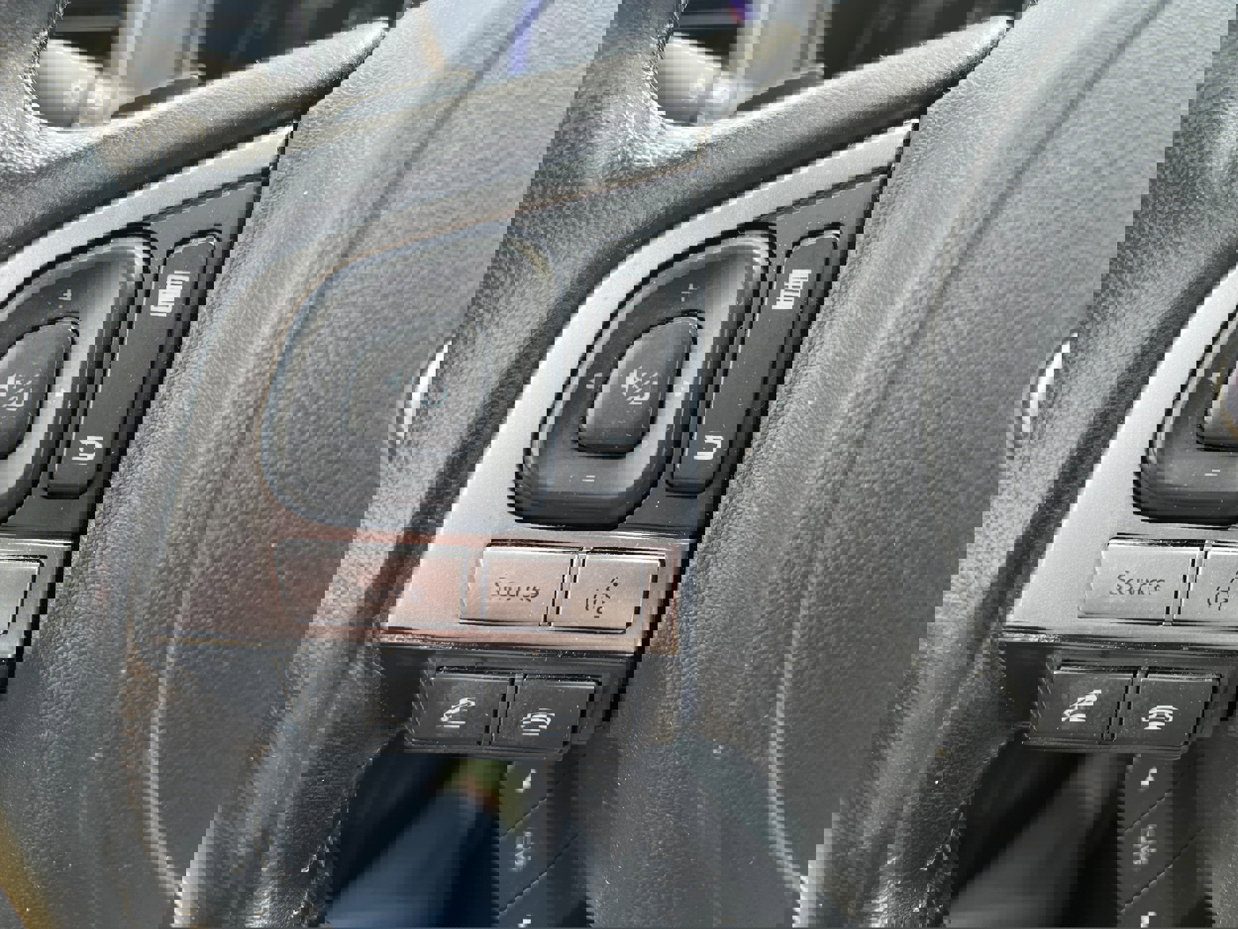 Used 2016 Subaru Outback 2.5i Limited image 21